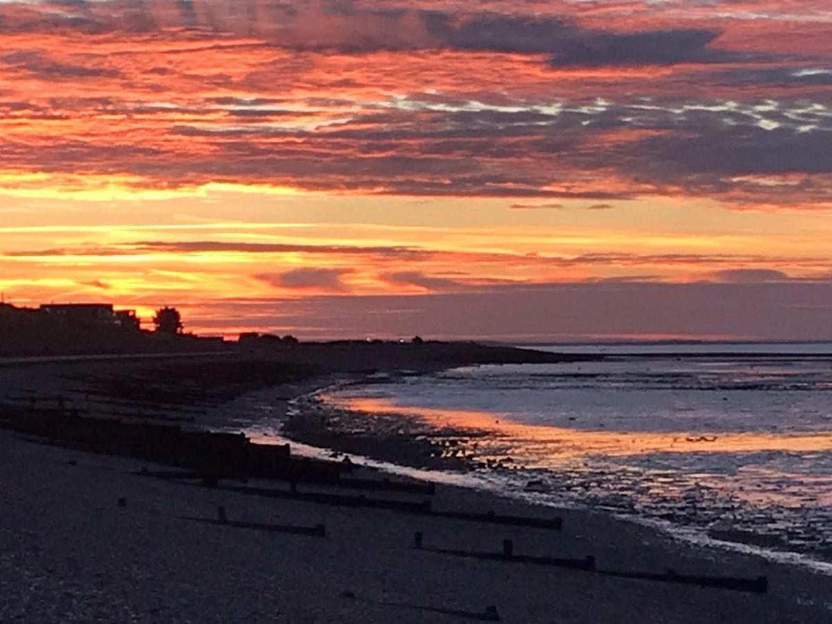 Once Upon A Tide Apartment Herne Bay Luaran gambar